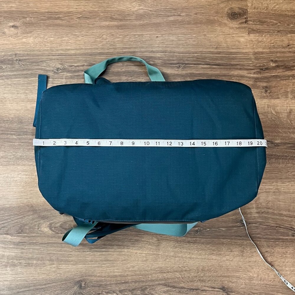 Patagonia Black Hole Duffel 45L - Picture 13 of 15